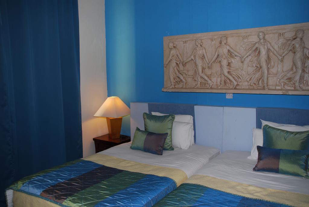 The Caravel Hotel Limassol Kültér fotó