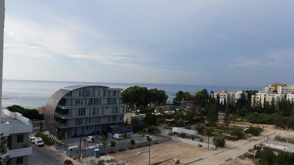 The Caravel Hotel Limassol Kültér fotó
