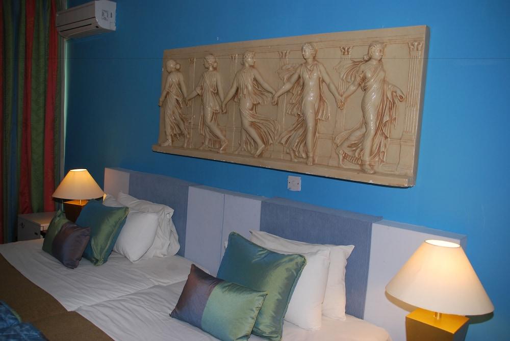 The Caravel Hotel Limassol Kültér fotó