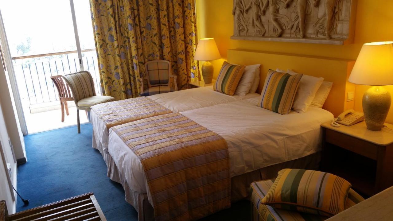 The Caravel Hotel Limassol Szoba fotó